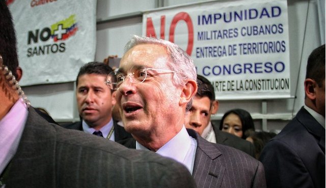 Álvaro Uribe Vélez aseguró que los grupos criminales seguirán haciendo de las suyas. Colprensa