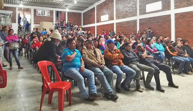 Dadas las circunstancias, ayer se hizo una reunión con la personería, la Cancillería, secretaría de Fronteras, Acnur y la Defensoría del pueblo, para informar sobre los trámites de legalización de los extranjeros. Cortesía