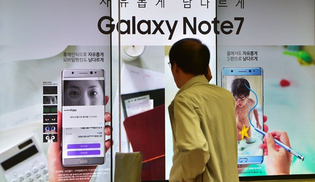 Samsung indicó que el Galaxy Note 7 tiene un poblema en su batería. AFP