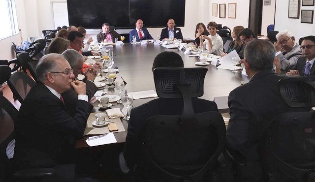 En la reunión se explicaron los planes del Instituto Geográfico Agustín Codazzi para la zona del Catatumbo. Javier Sarabia