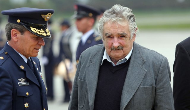 El actual senador Mujica viajará el miércoles como invitado especial del evento organizado por sindicalistas. Archivo