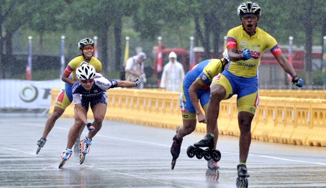 Jercy Puello siguió agrandando su histórica hoja de vida sumando un nuevo título del mundo a su palmarés, ayer en una jornada más del Campeonato Mundial de Patinaje que se cumple en Nanjing, China. Colprensa
