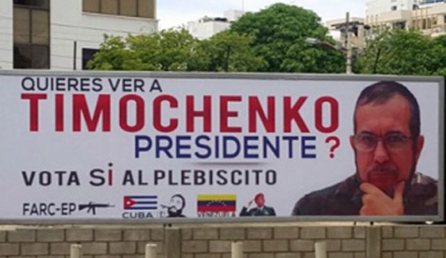 Vallas como esta, que fue instalada en Santa Marta por simpatizantes del uribismo, deberán ser desmontadas por cuanto promueven la desinformación. Colprensa