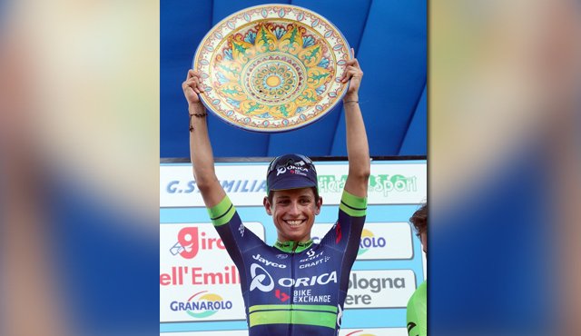 El éxito de Chaves llega con los ecos todavía recientes del gran triunfo del ciclismo colombiano este mes Twitter Orica