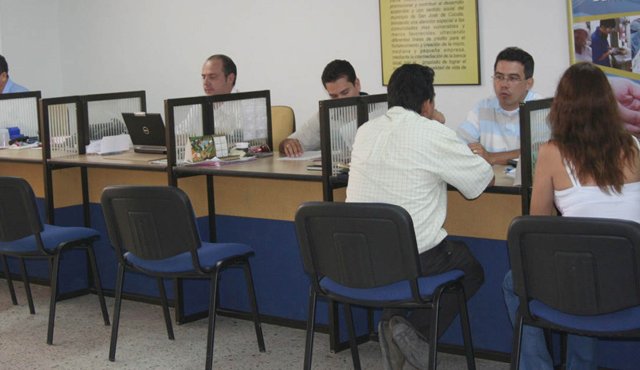 La Superintendente de Economía Solidaria, Miaría Gutiérrez Dueñas, indicó que hay 22 cooperativas más bajo la mira por irregularidades con las créditos de libranzas. Archivo La Opinión