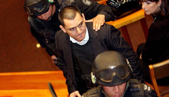 La masacre más representativa que dirigió ‘HH’ cuando ingresó al Cauca, fue la cometida en la cuenca del Río Naya, entre el 10 y el 12 de abril de 2001, en la que fueron asesinados y mutilados con motosierras 27 hombres y mujeres y niños campesinos, afroamericanos e indios. Colprensa