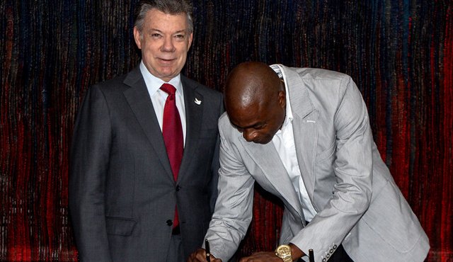 Ubaldo Duany recibió la nacionalidad colombiana. Colprensa