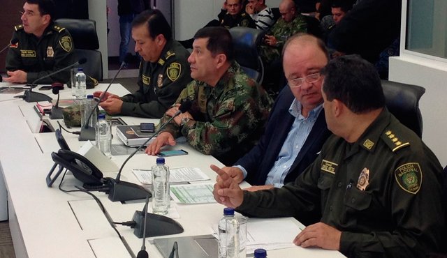 El ministro Villegas reportó la incautación de 45 armas de fuego. Colprensa
