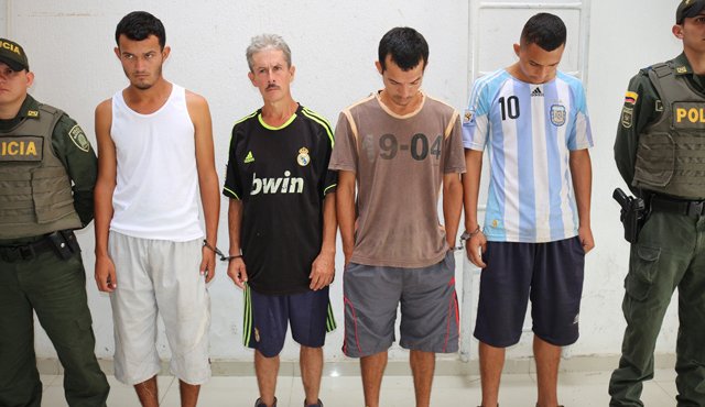 Tres de los cinco detenidos son venezolanos que estarían intercambiando la droga en la zona de frontera. Policía Nacional