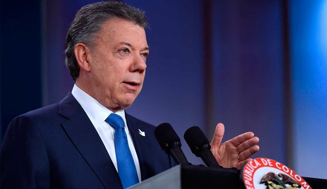 , Santos agradeció a Uribe y al también expresidente Andrés Pastrana, principales promotores del ‘No’, su "buena disposición" para salvaguardar el proceso de paz. Presidencia