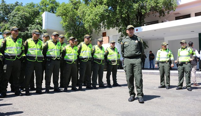 Los policías harán parte de los grupos especiales que se tomarán algunos barrios, en los cuales se hace necesario el fortalecimiento de la seguridad y convivencia, con acciones preventivas y de control. Policía Nacional