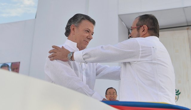 "Reiteramos el compromiso asumido" por las partes. AFP