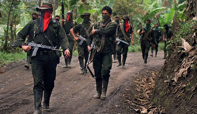 La fase pública para un proceso de paz entre el Ejecutivo y el Eln debió comenzar el pasado 30 de marzo, pero fue aplazado por el Gobierno ante las retenciones ilegales. Archivo