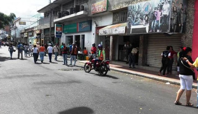 La Opinión