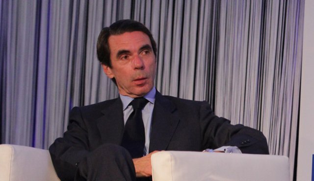 El expresidente del gobierno español, José María Aznar, comparó lo sucedido en Colombia con el brexit, que desencadenó la renuncia de David Cameron. Archivo