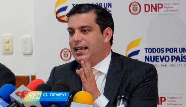 Simón Gaviria sostuvo que la Costa Caribe tiene el mayor número de obras en estado crítico, con 65 proyectos, es decir, el 31% de lo reportado por el DNP. Colprensa