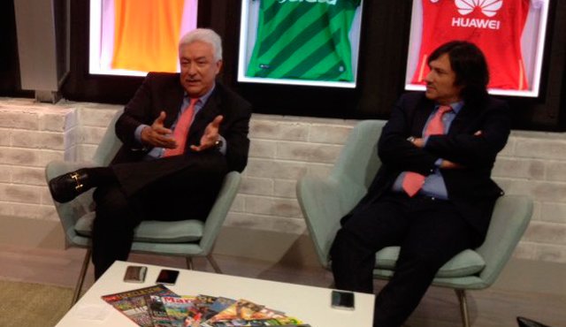 José Augusto Cadena (derecha) en reunión este miércoles con el presidente de la Dimayor, Jorge Perdomo. Tomada de Twitter