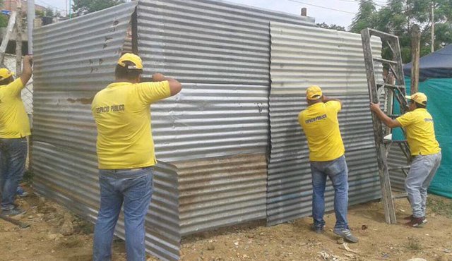 En varios ranchos ya se encontraban viviendo algunas familias. Orlando Carvajal