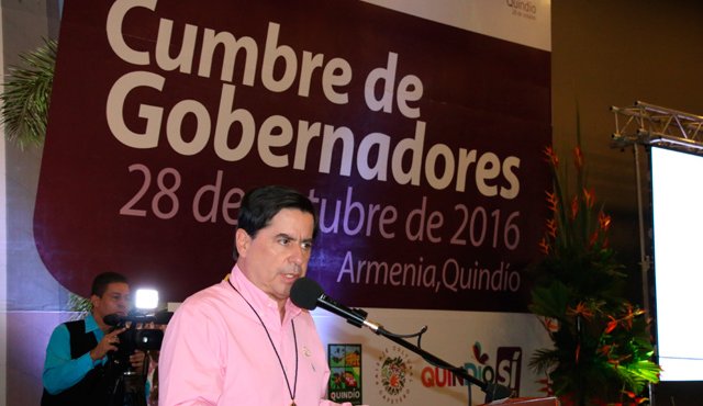 Cristo manifestó en Quindío que tanto el Gobierno como los promotores del ‘No’ y las Farc no pueden seguir dilatando el acuerdo. Colprensa