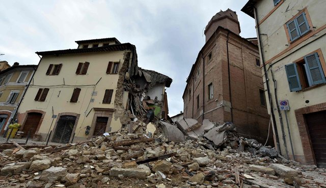 Un fuerte sismo se presentó este domingo en Italia. AFP