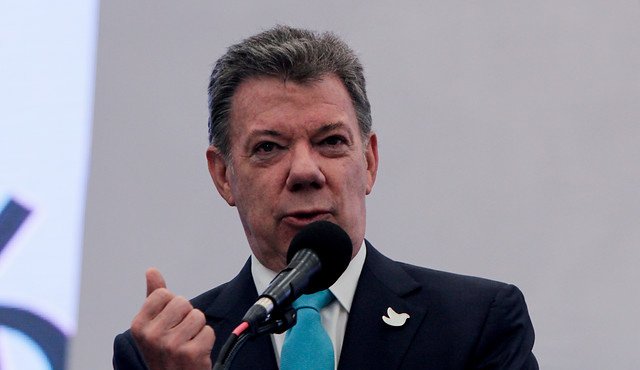 Entre el viernes en la noche y el sábado en la mañana, el presidente recibirá un completo informe de los avances para poner en marcha lo más pronto posible los acuerdos de paz. Archivo