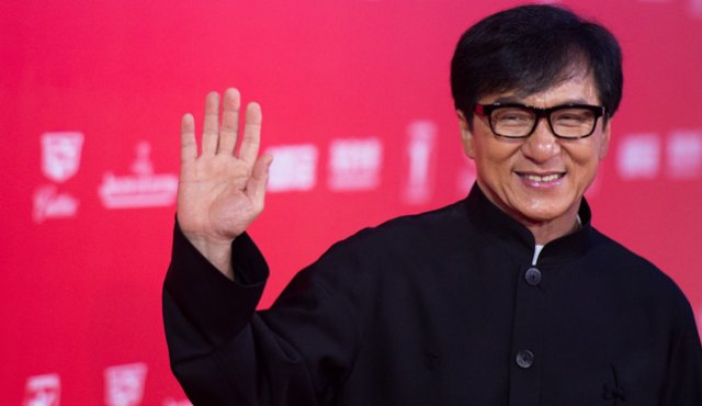 Jackie Chan recibirá un Oscar a sus 50 años de carrera. AFO