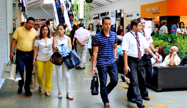 Entidades como el Banco Av Villas y el Banco Popular, en vez de aumentar este interés, lo han disminuido en más de 3 puntos porcentuales cada una. Colprensa