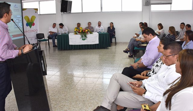 En la universidad Simón Bolívar se firmó un convenio con la encubadora uruguaya Caminito Ventures, con el fin de asesorar a las ideas de emprendimientos que se están desarollando en Cúcuta. Cortesía