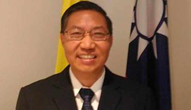 Antonio Yeh, embajador de Taiwan dice que ambos países pueden aprovechar su membresía en la OMC para firmar acuerdos comerciales. Colprensa