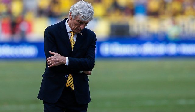 El panorama en el cierre del año es oscuro para la tricolor, porque tuvo un descenso de rendimiento notable, que le habría costado la cabeza a cualquier entrenador. Colprensa