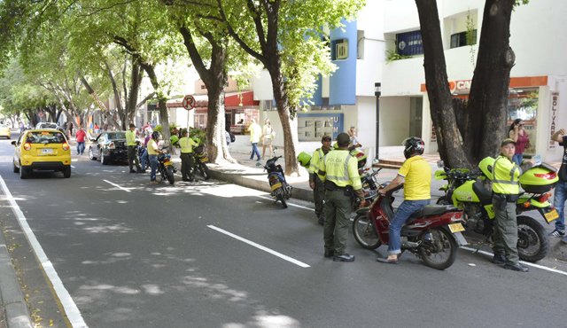 En la primera fase el Grupo Élite impartió 4.954 comparendos durante 11 días y en la segunda intervención fueron 3.669 en 12 días. Archivo La Opinión