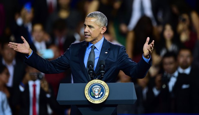 La forma "como haces campaña, no siempre es igual a cómo gobiernas", dijo Obama. AFP