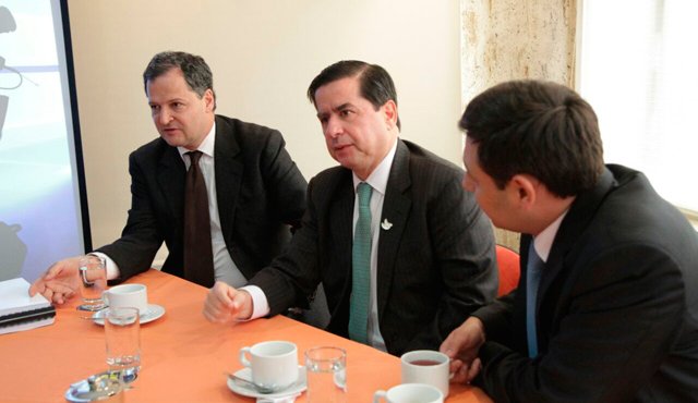 En el Club de Banqueros de Bogotá avanza la reunión entre los voceros de los partidos políticos que hacen parte de la Unidad por la Paz, y los negociadores del Gobierno Nacional. Colprensa | Mininterior