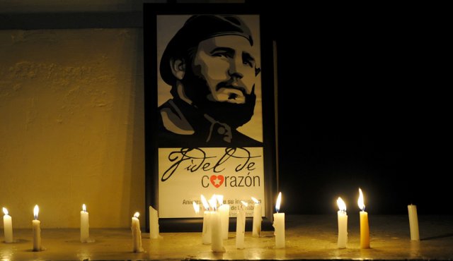 Cubanos rinden homenaje a Fidel Castro. AFP