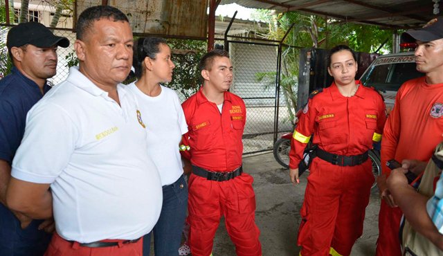 Desde la medianoche del domingo Los Patios se quedó sin los servicios del Cuerpo de Bomberos y con ello sin nadie que atienda las emergencias que se presenten.
Edinsson Figueroa