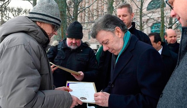 Durante su visita en Suecia, el presidente Juan Manuel Santos explica proyecto para fondo fiduciario para el posconflicto. Colprensa