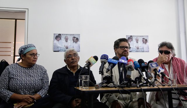 Tres voceros de la guerrilla estarán en el Senado y tres en la Cámara de Representantes. Colprensa
