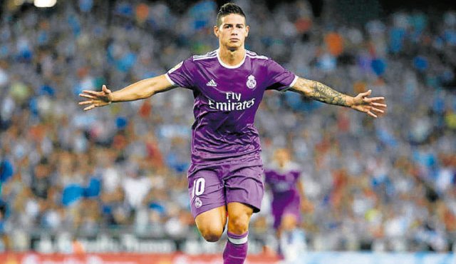 El colombiano James Rodríguez es uno de los futbolistas más observados por los equipos europeos que buscan reforzarse en el mercado de enero. AFP