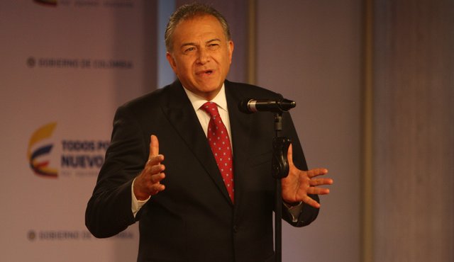 El general (r) Óscar Naranjo hizo parte del equipo negociador en La Habana. Colprensa