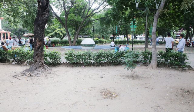 En el parque Libertador se restaurará la emblemática fuente en forma de bola. Además se sembrarán especies nativas. Obando