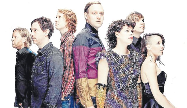 Arcade Fire Tomada de Internet