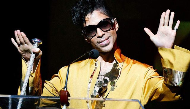Prince Rogers Nelson fue un cantante, compositor, productor y multiinstrumentista estadounidense de R&B, pop, rock, soul, funk, dance, new wave, blues e incluso jazz. Archivo