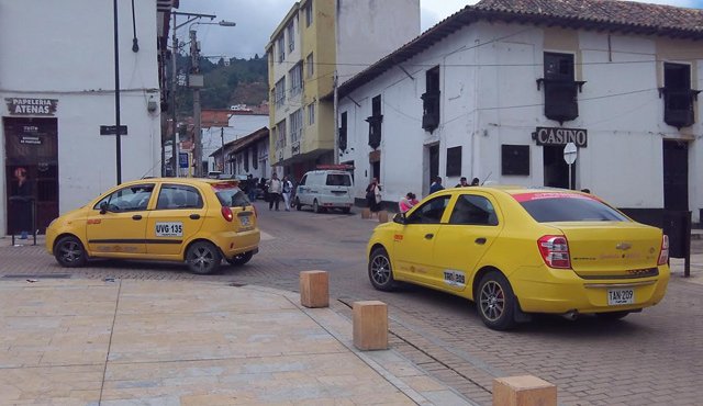200 pesos le aumentaron a la carrera mínima de taxis en Pamplona. Roberto Ospino
