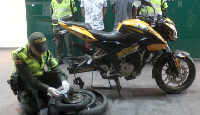La droga fue incautada por las autoridades en la vía que comunica a El Zulia con Cúcuta, a la altura del sector Agua Zulia. Policía