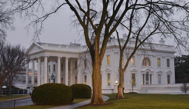 El gabinete de Trump es el primero en no incluir ningún funcionario de origen latino en más casi 30 años. AFP