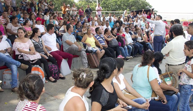 Docentes han manifestado su malestar con protestas frente a la secretaría de Educación departamental y a la Gobernación. Archivo La Opinión