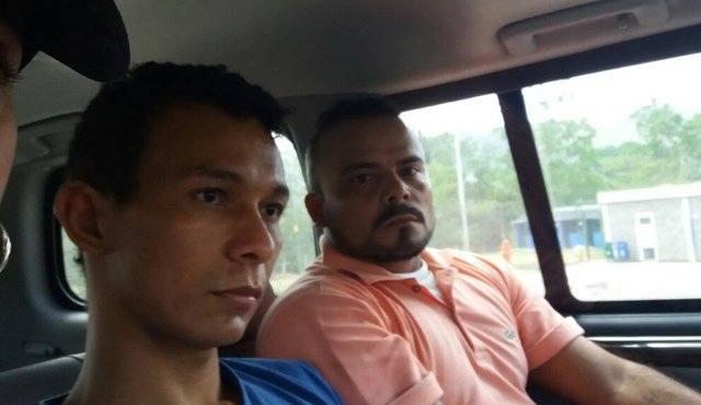 Los dos militantes partieron sin ser vistos en camionetas del CICR. Twitter