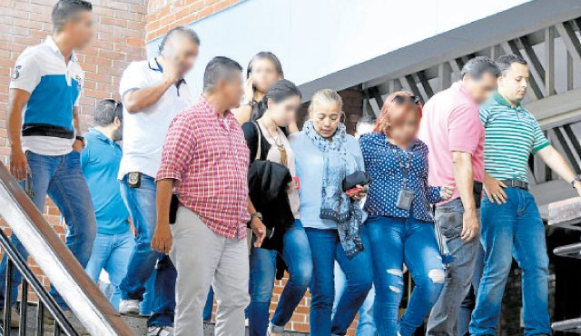 Miriam del Socorro Prado Carrascal y Juan Pablo Bacca Manzano salieron acompañados por sus familiares del Palacio de Justicia de Cúcuta. Edinsson Figueroa