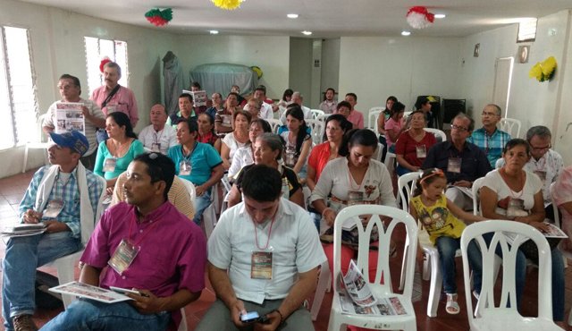 En la parroquia de Prados del Norte los líderes emprendieron la tarea de organizarse para dar a conocer los problemas que aquejan a Cúcuta. Orlando Carvajal