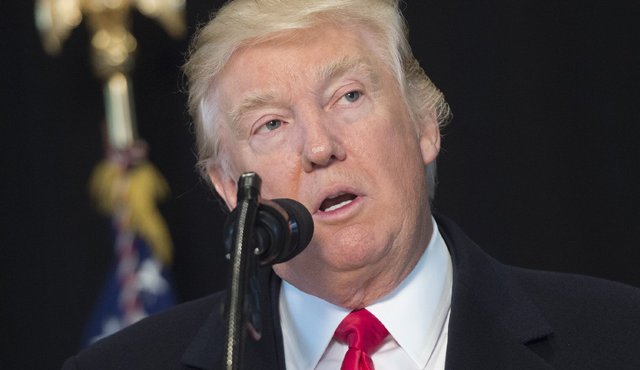 El presidente Donald Trump dijo que se debe hacer más “para erradicar el odio y el prejuicio y la maldad” tras visitar el recién inaugurado Museo Nacional de Historia y Cultura Afroestadounidense. AFP